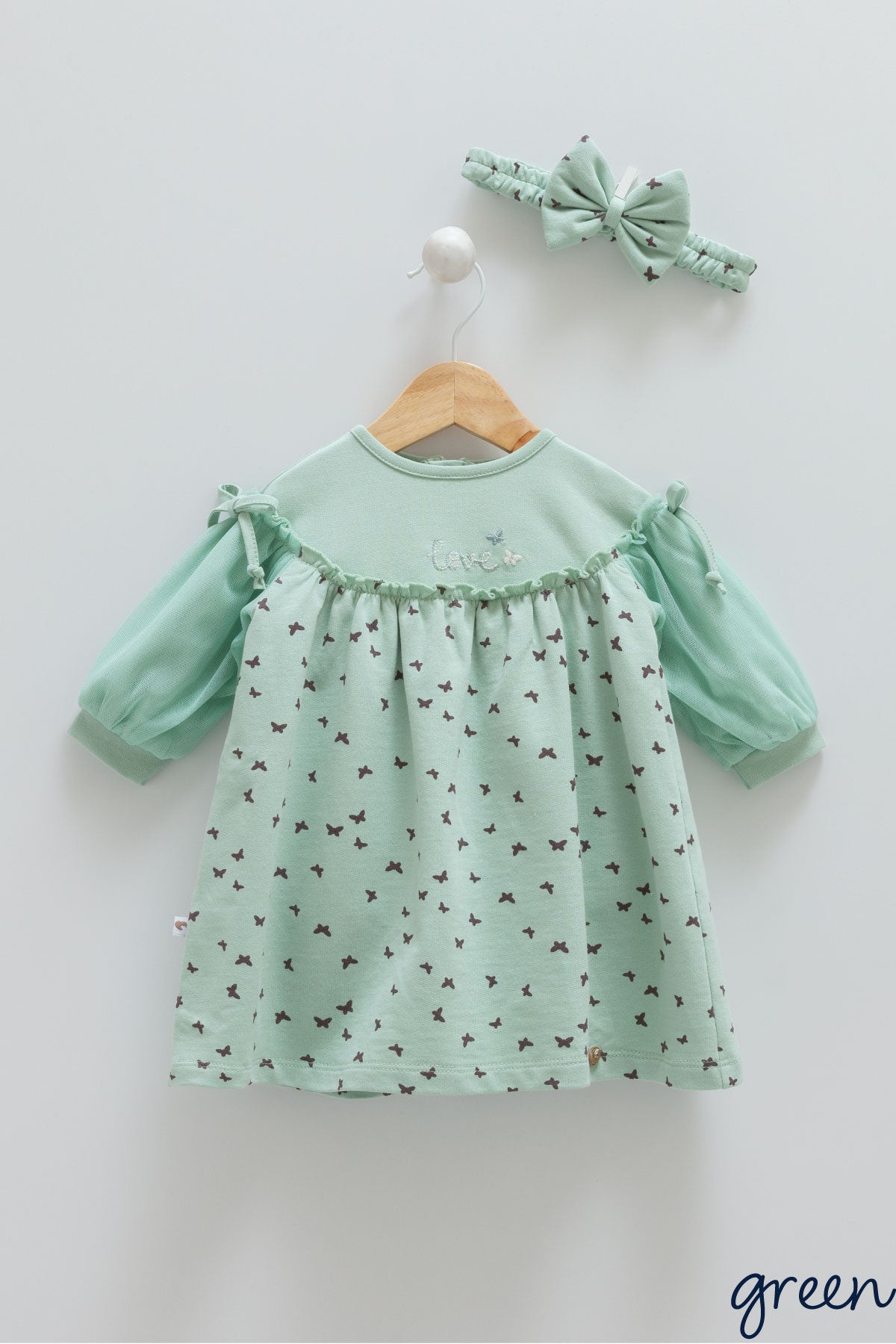 Yeşil Bebek Elbisesi - Zarif ve Şirin Tasarım