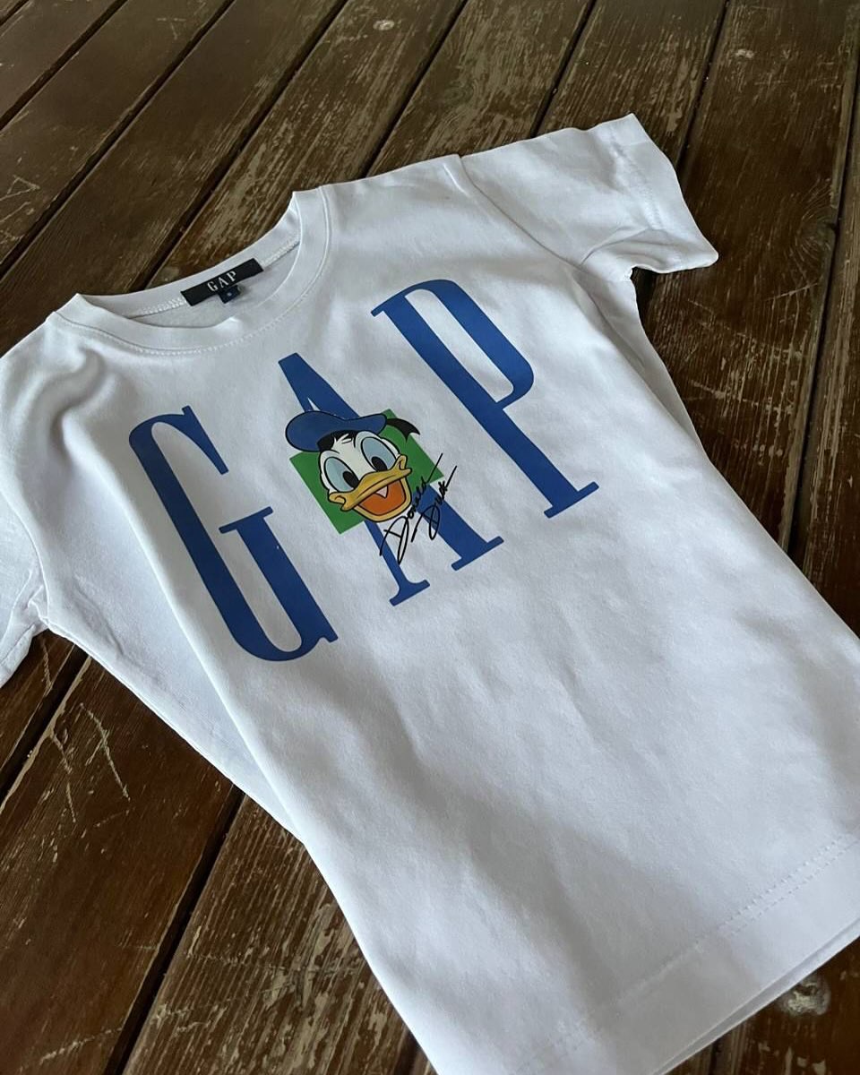 Donald Duck Desenli GAP Lisanslı Çocuk Tişört